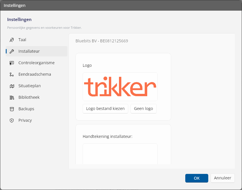 Het tabblad Installateur, met het logo dat in het titelblok komt